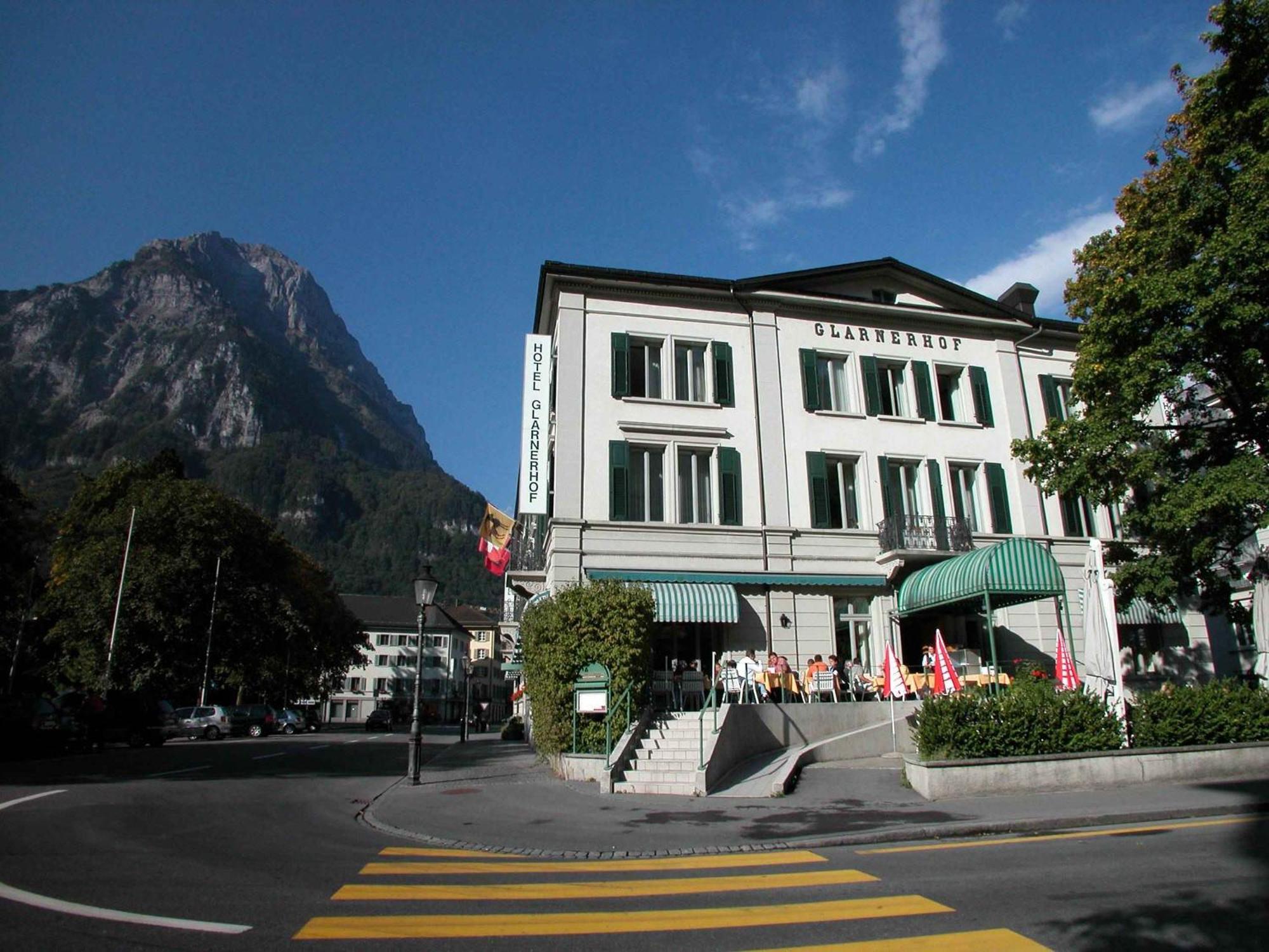 Post Glarnerhof Hotel 3*